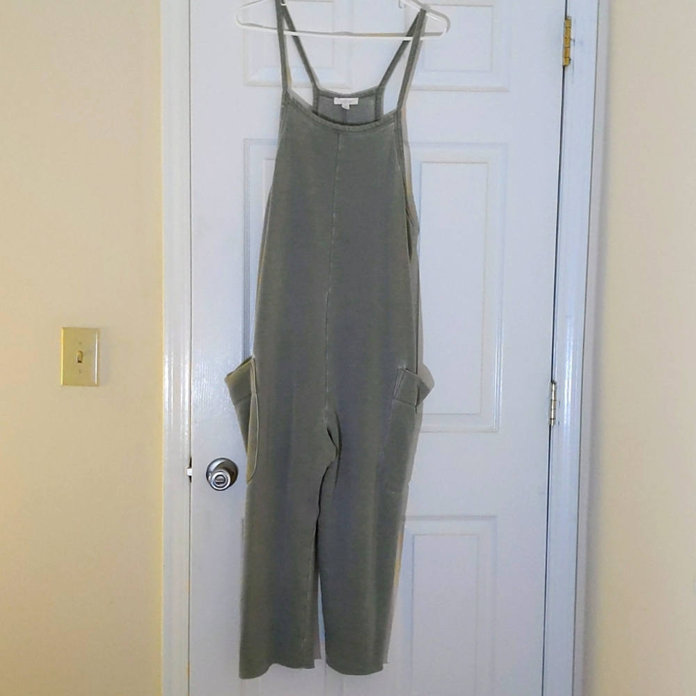 Colsie Green Jumpsuit with Pockets